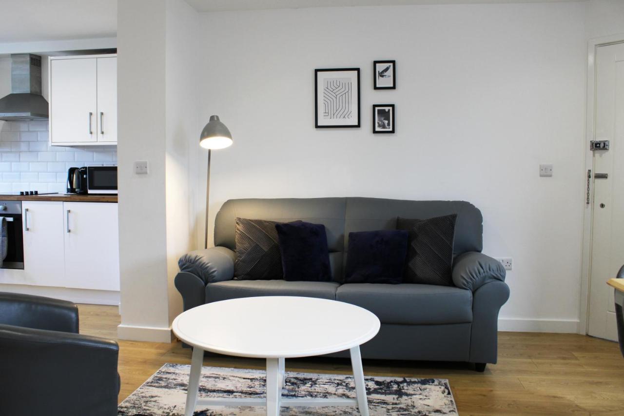 - Private Flat With Garden & Parking 01 Apartment Abingdon-on-Thames